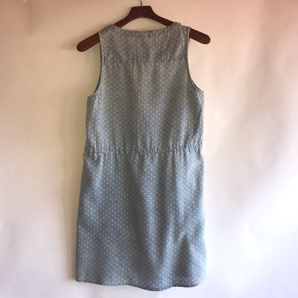Casual blue dress